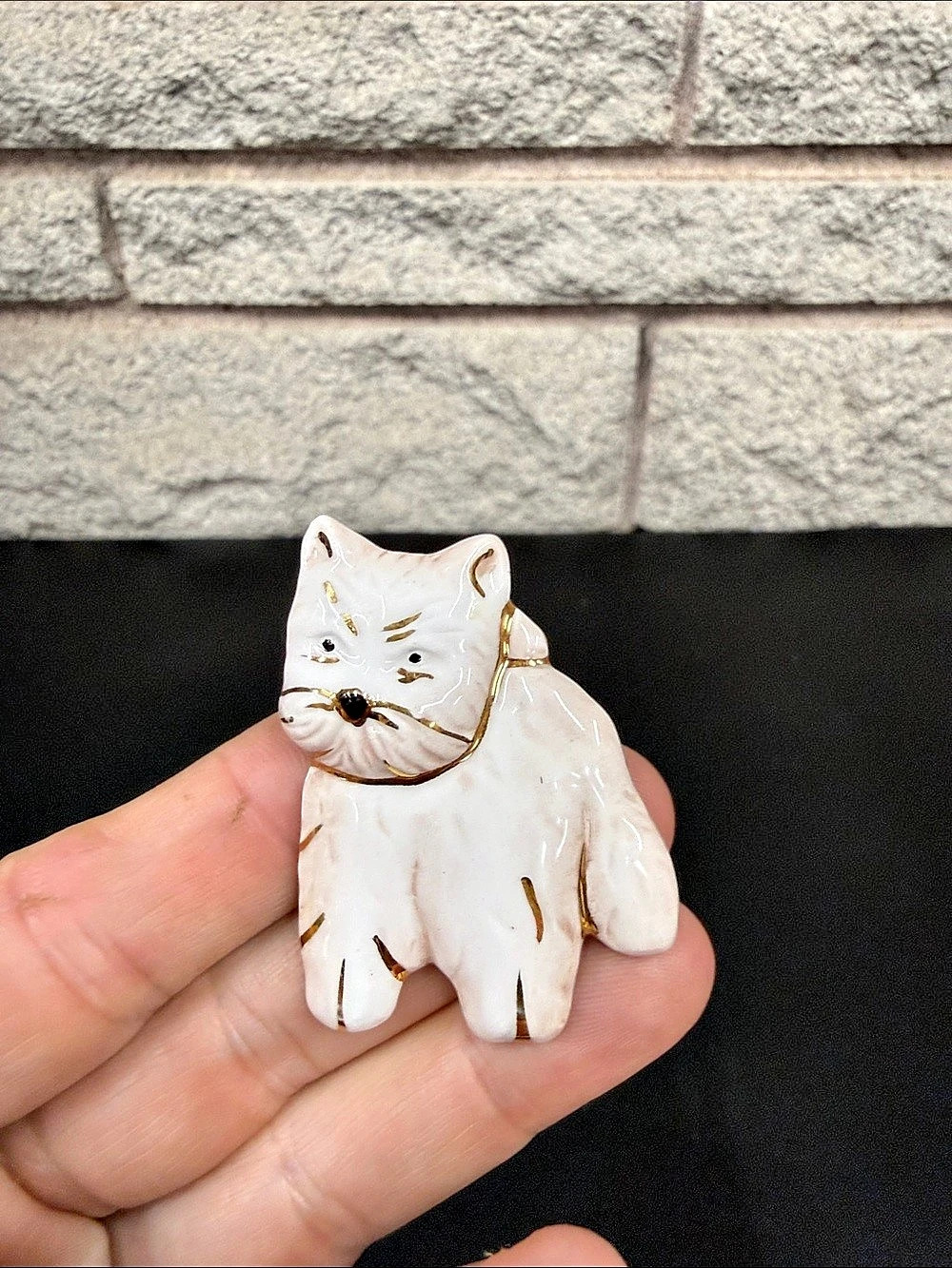 small ceramic/porcelain West Highland White Terrier (Westie)